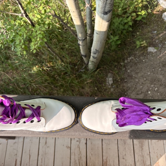 Dr. Martens 1460 Made in England White Leather Boots Size 8 – Worn Once - Picture 3 of 8